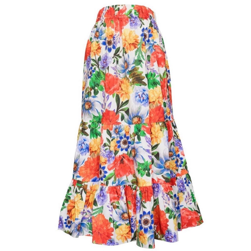 Cara Cara  chase skirt egret blossoms